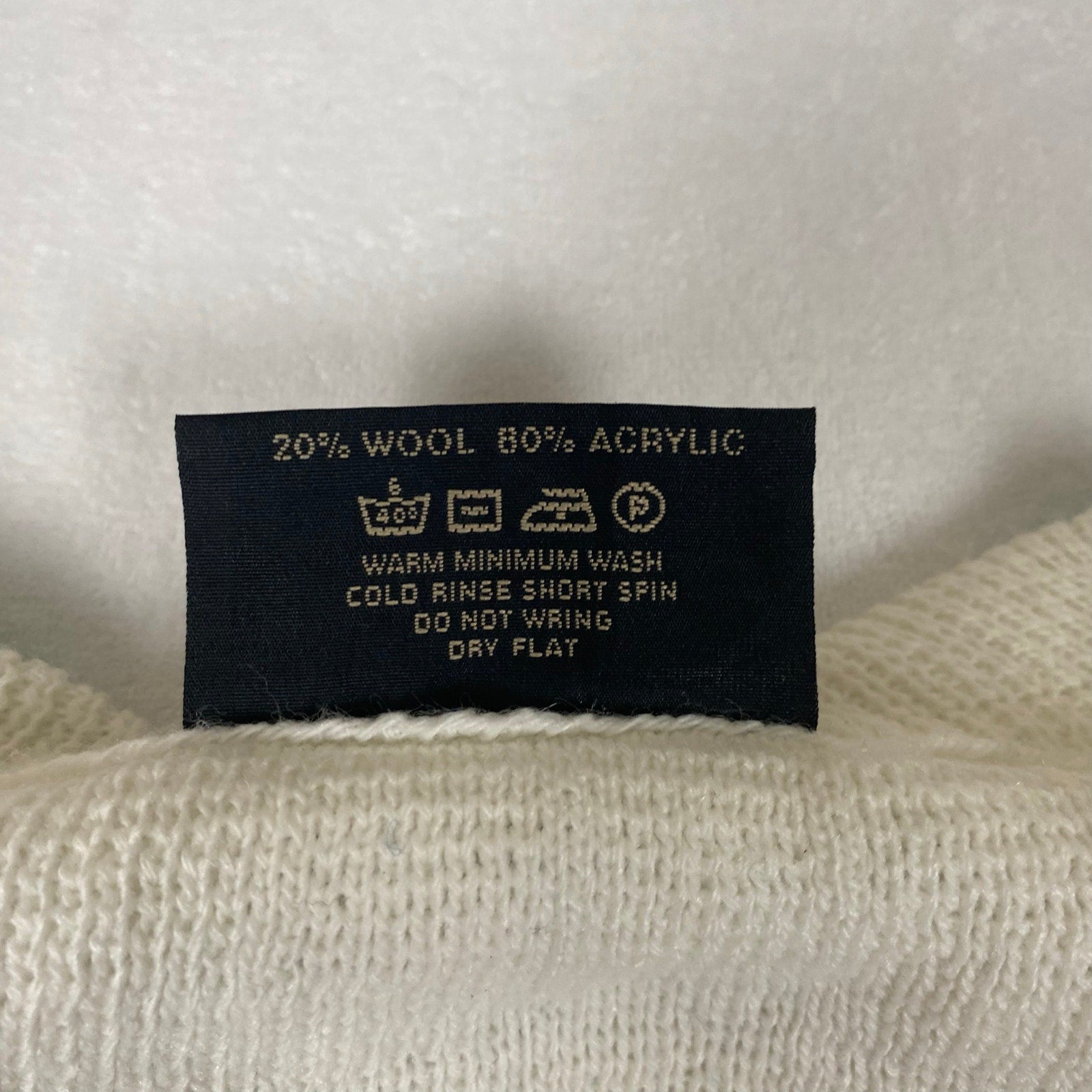 Vintage Made in Ireland Crafton Shamrock White Green Deep V Neck Knit Sweater