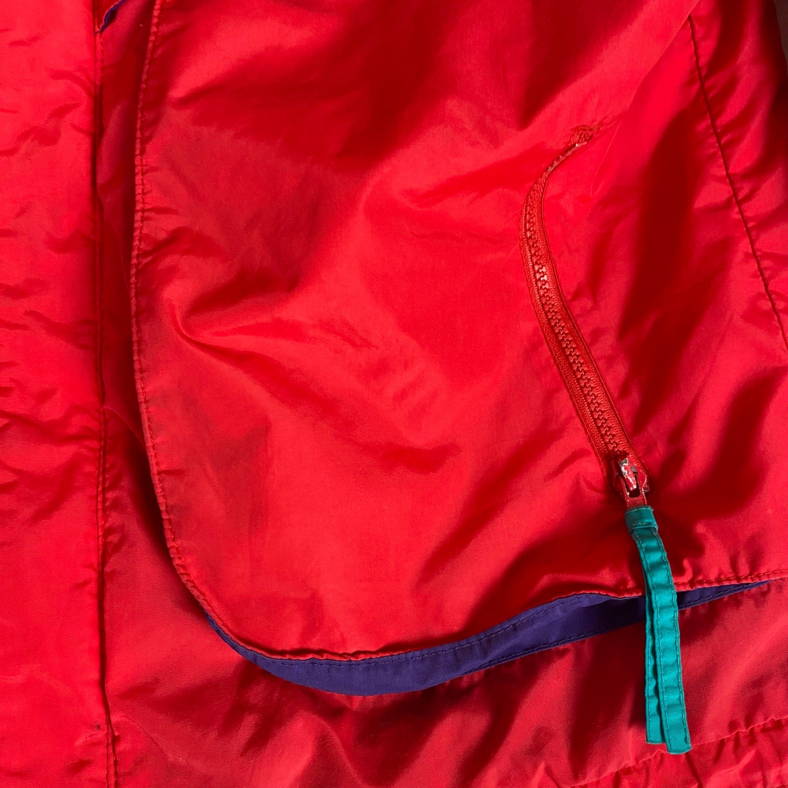Vintage 90s Columbia Radial Sleeve Powder Keg Purple Red Windbreaker Jacket