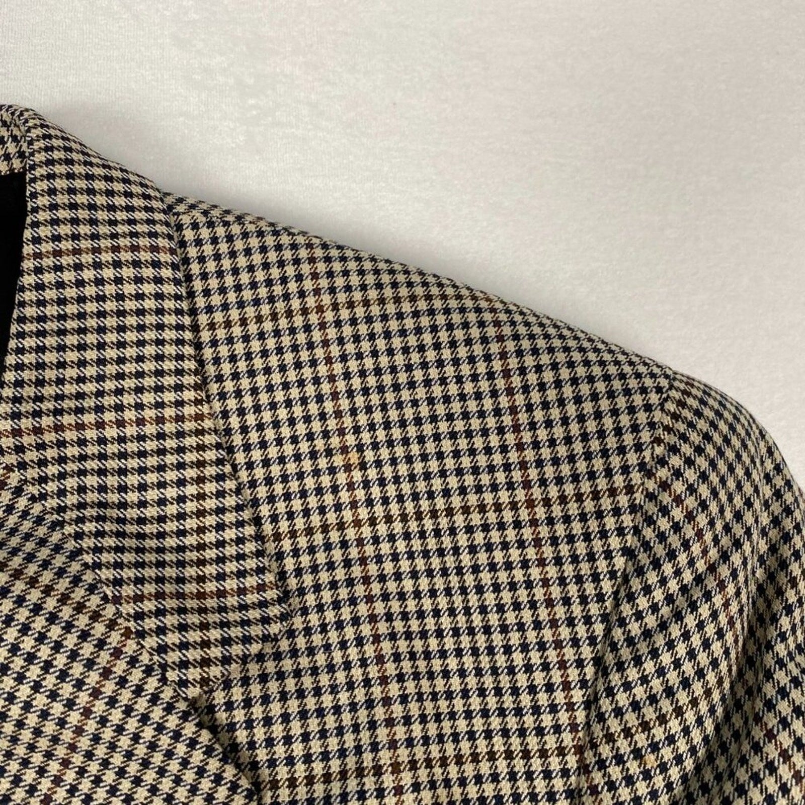 Vintage Made in USA Barneys New York Houndstooth Kilgour French Stanbury Blazer