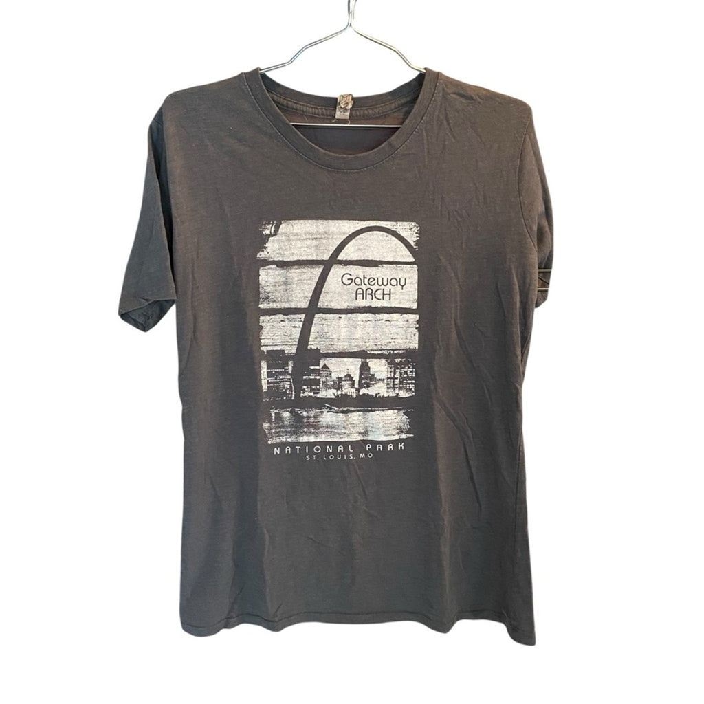 Gateway Arch St. Louis Missouri National Park Graphic Grey Women's Tee