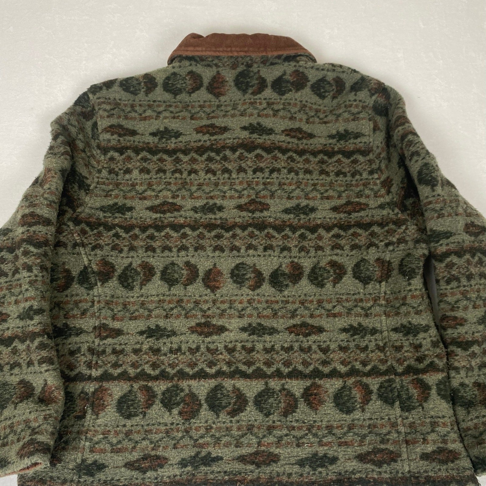 Woolrich Made in USA Native Fall Leaf Navajo Print Green Metal Button Coat
