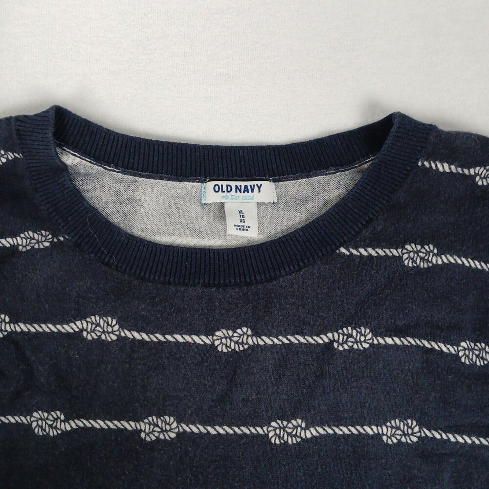 Old Navy Women’s Sail Knot Striped Navy Blue Sweater Size XL