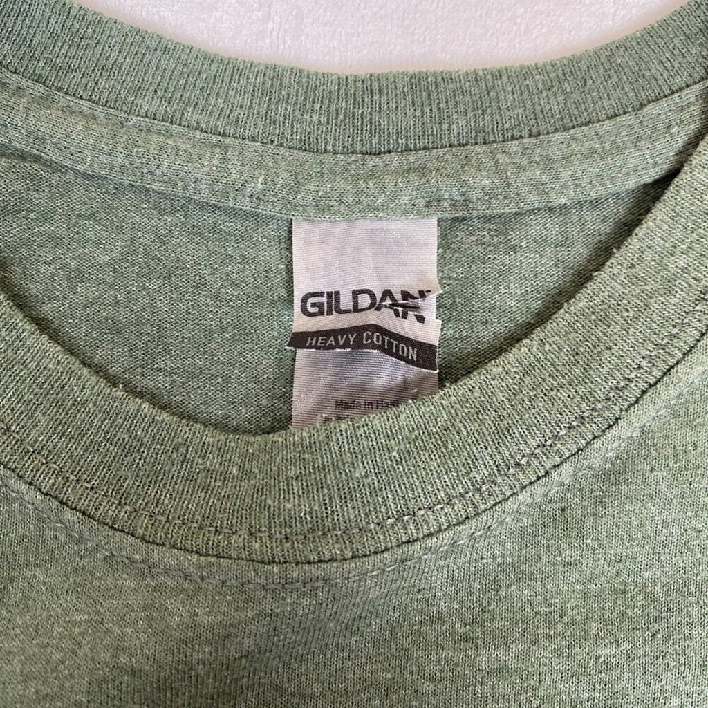 Las Vegas Nevada Spellout USA Flag Graphic Green Women's Tee Size Medium