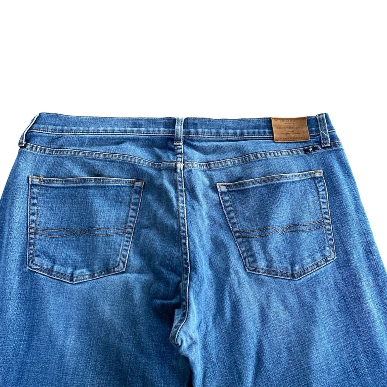 Lucky Brand 221 Straight Darkwash Whiskered Cotton Blue Jeans 40x31