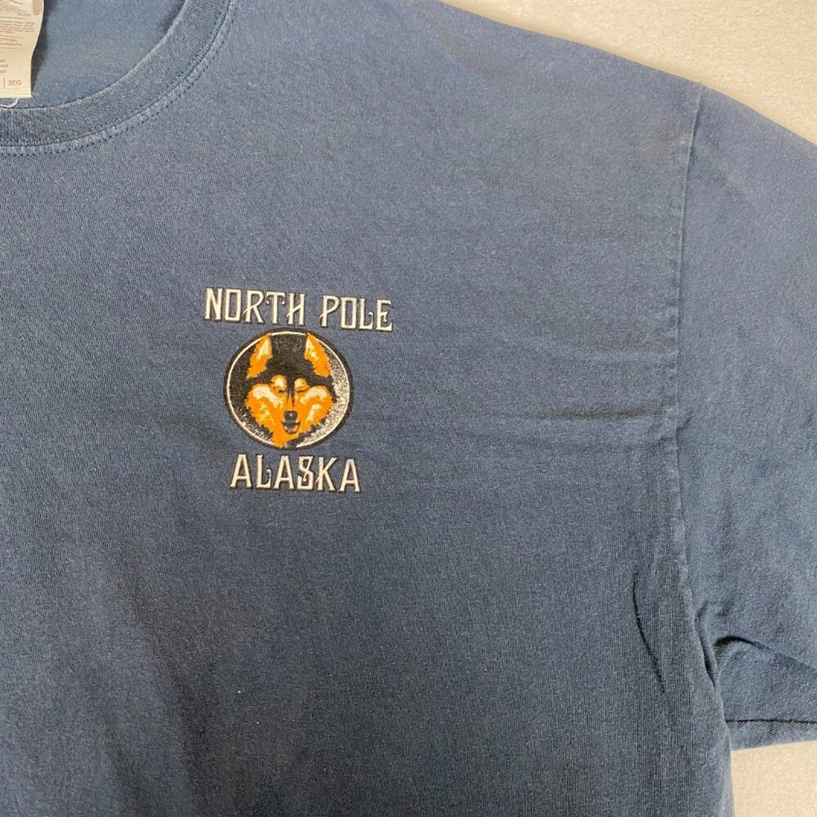 North Pole Alaska Huskies Santa Graphic Arctic North Cotton Blue Tee Size XXXL