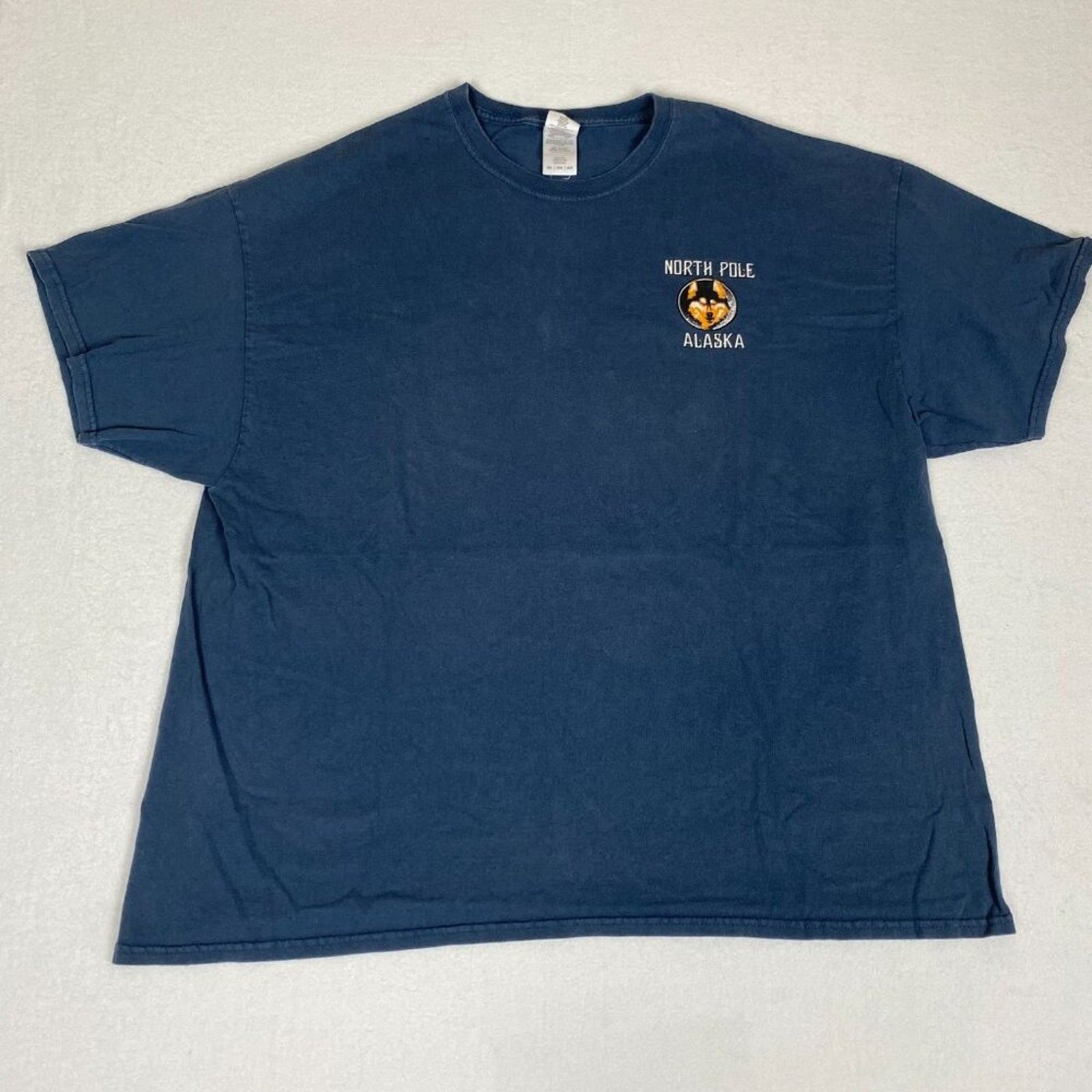 North Pole Alaska Huskies Santa Graphic Arctic North Cotton Blue Tee Size XXXL
