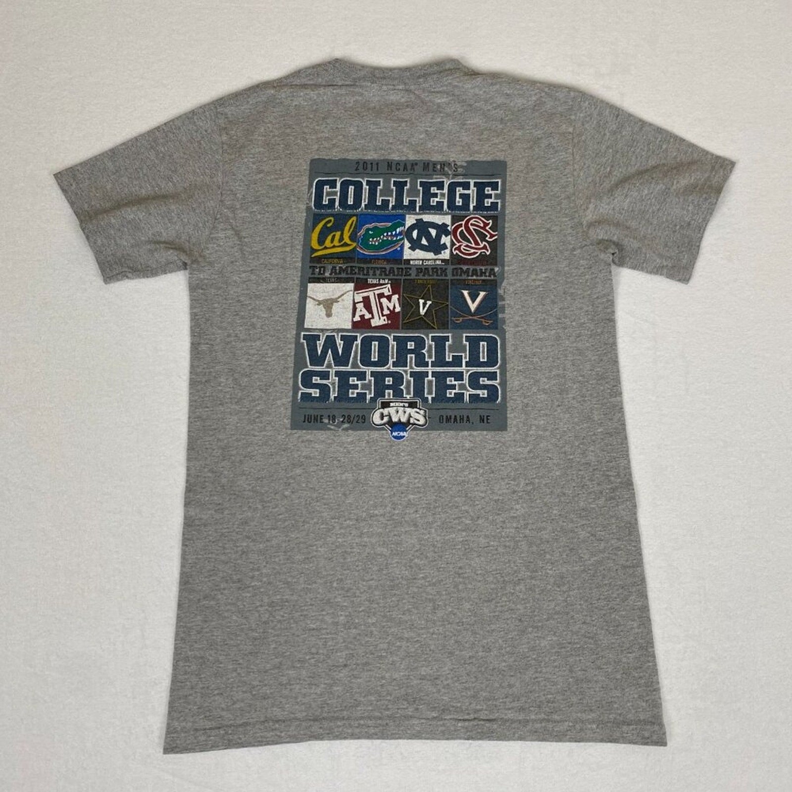 2011 NCAA College World Series Baseball Omaha Grey Tee Small