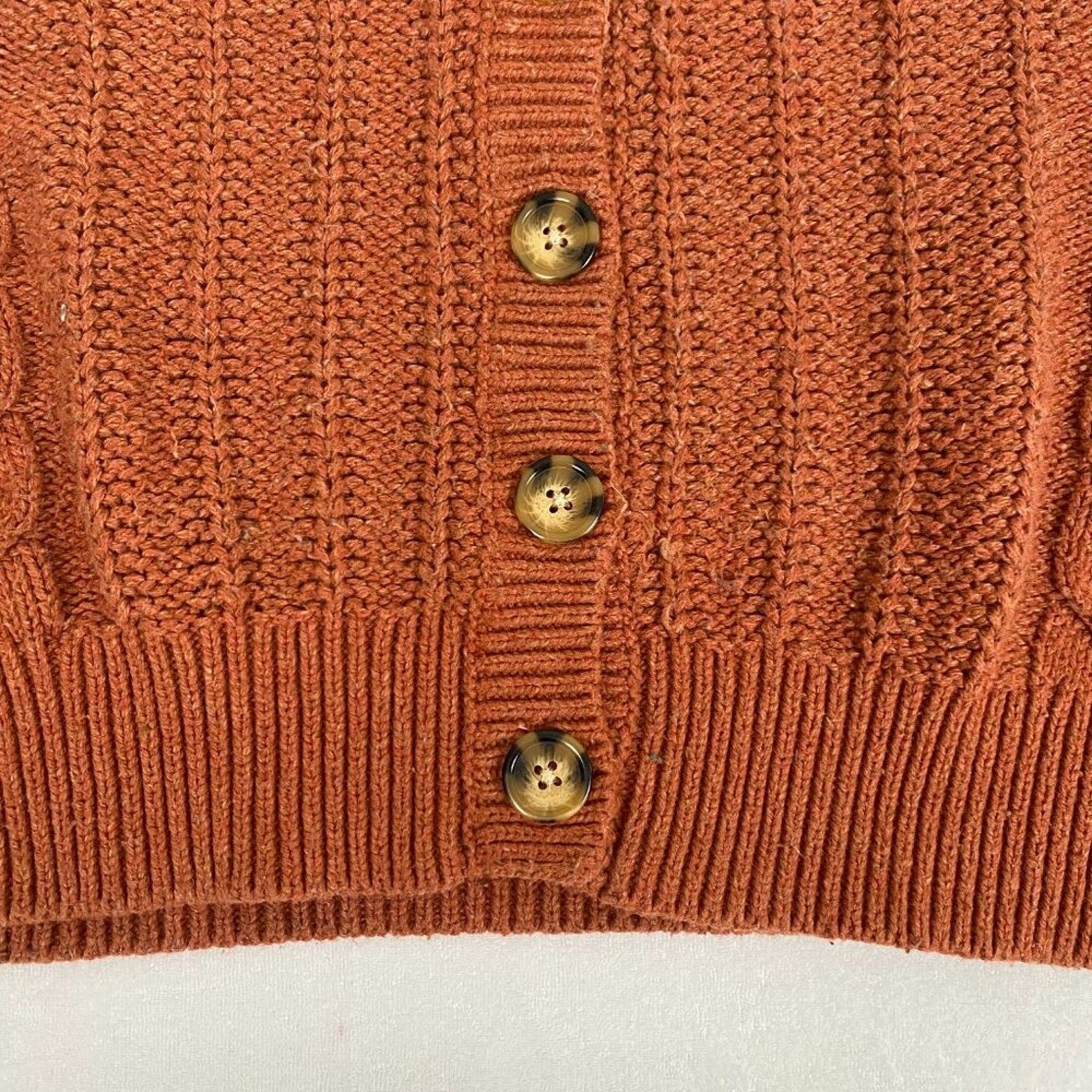 Cupcake and Cashmere Cable Knit Button Women's Cardigan Sweater Medium