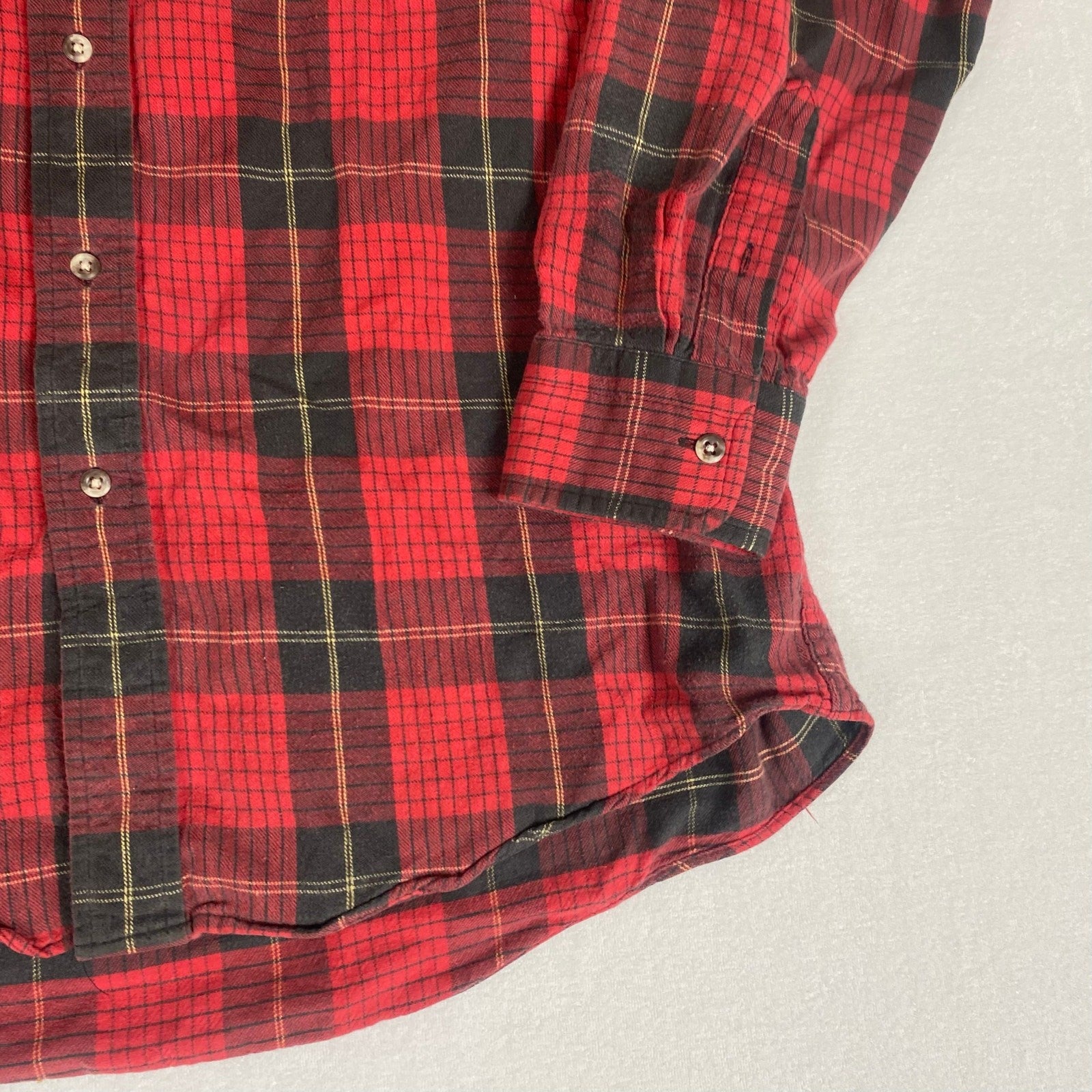 Vintage Eddie Bauer Made in USA Red Black Plaid Checkered Cotton Flannel Large