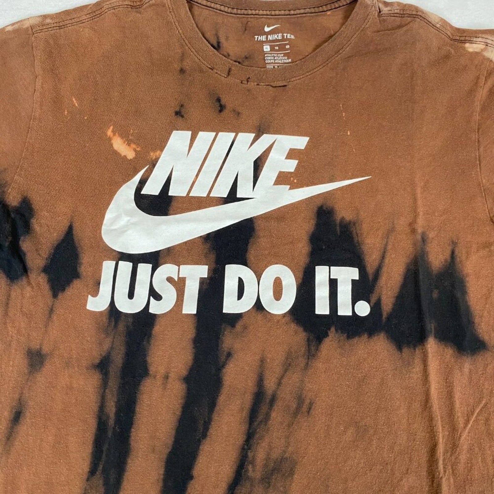 Nike Just Do It Spellout Graphic Distressed Tie Dye Bleach Stain Cotton Tee