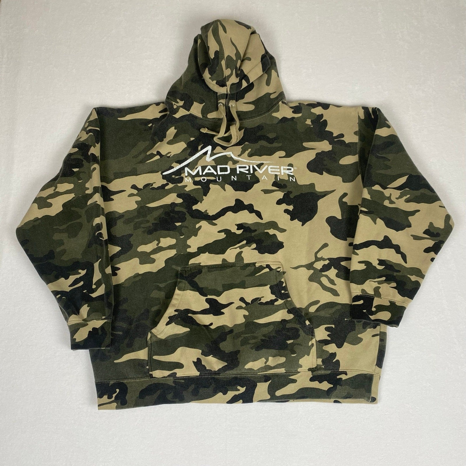 Mad River Mountain Ski Resort Green Camo Ohio Hoodie Sweatshirt