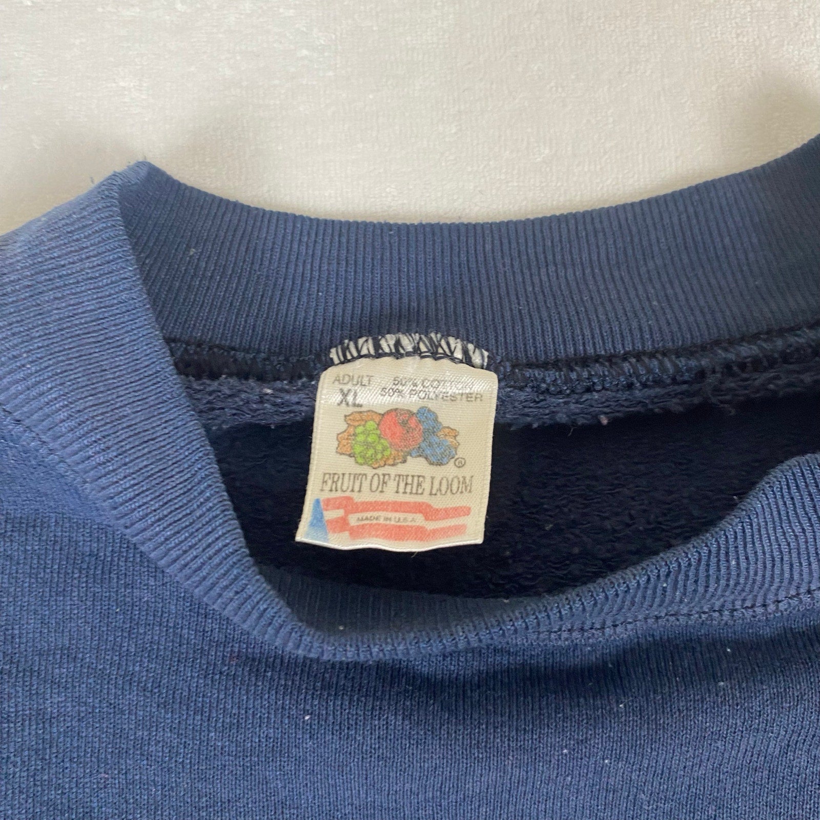 Vintage Made in USA Silver Pond Maine Paint Splatter Distressed Blue Sweatshirt