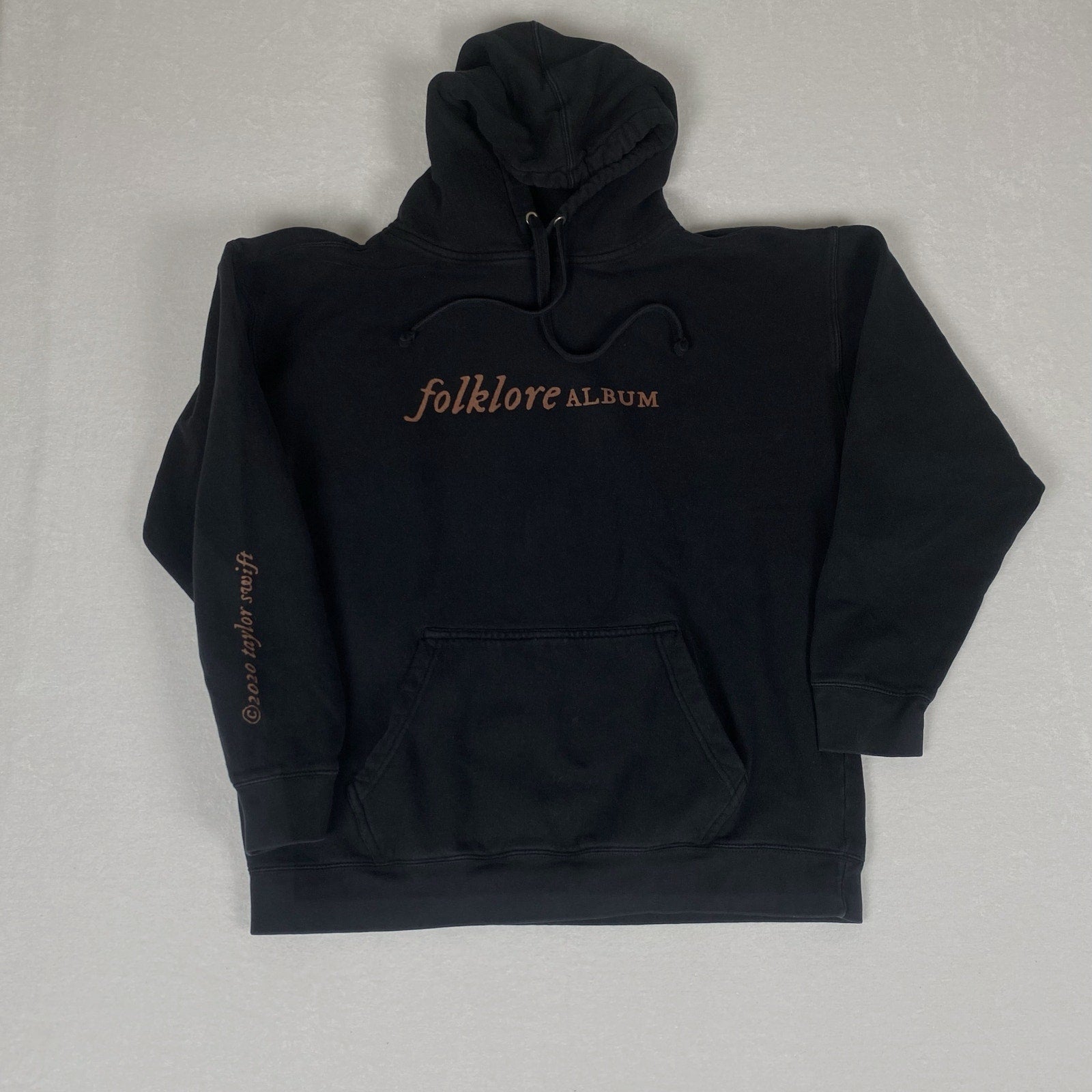Taylor Swift Folklore Album 2020 Graphic Black Hoodie Sweatshirt Medium
